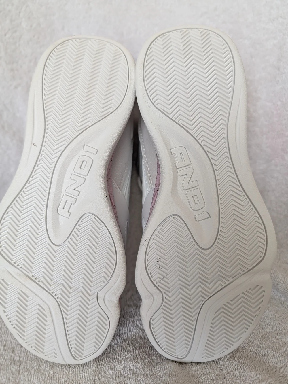 AND1 Kids High-Top Sneakers in White and Light Pink